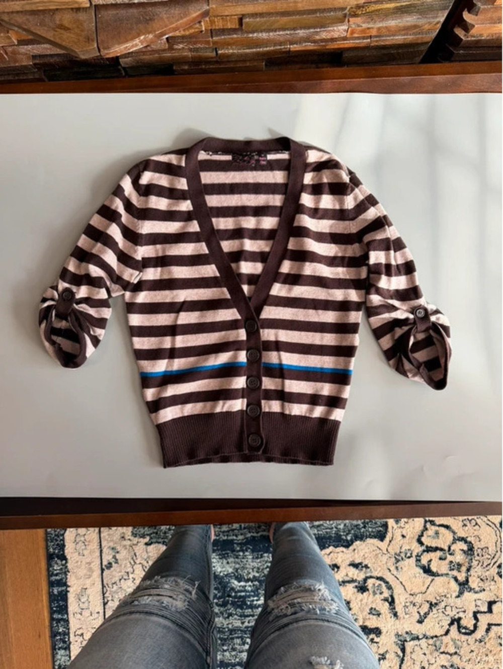 Take Out striped mid sleeve cardigan- medium